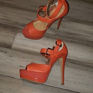 New without box orange heels